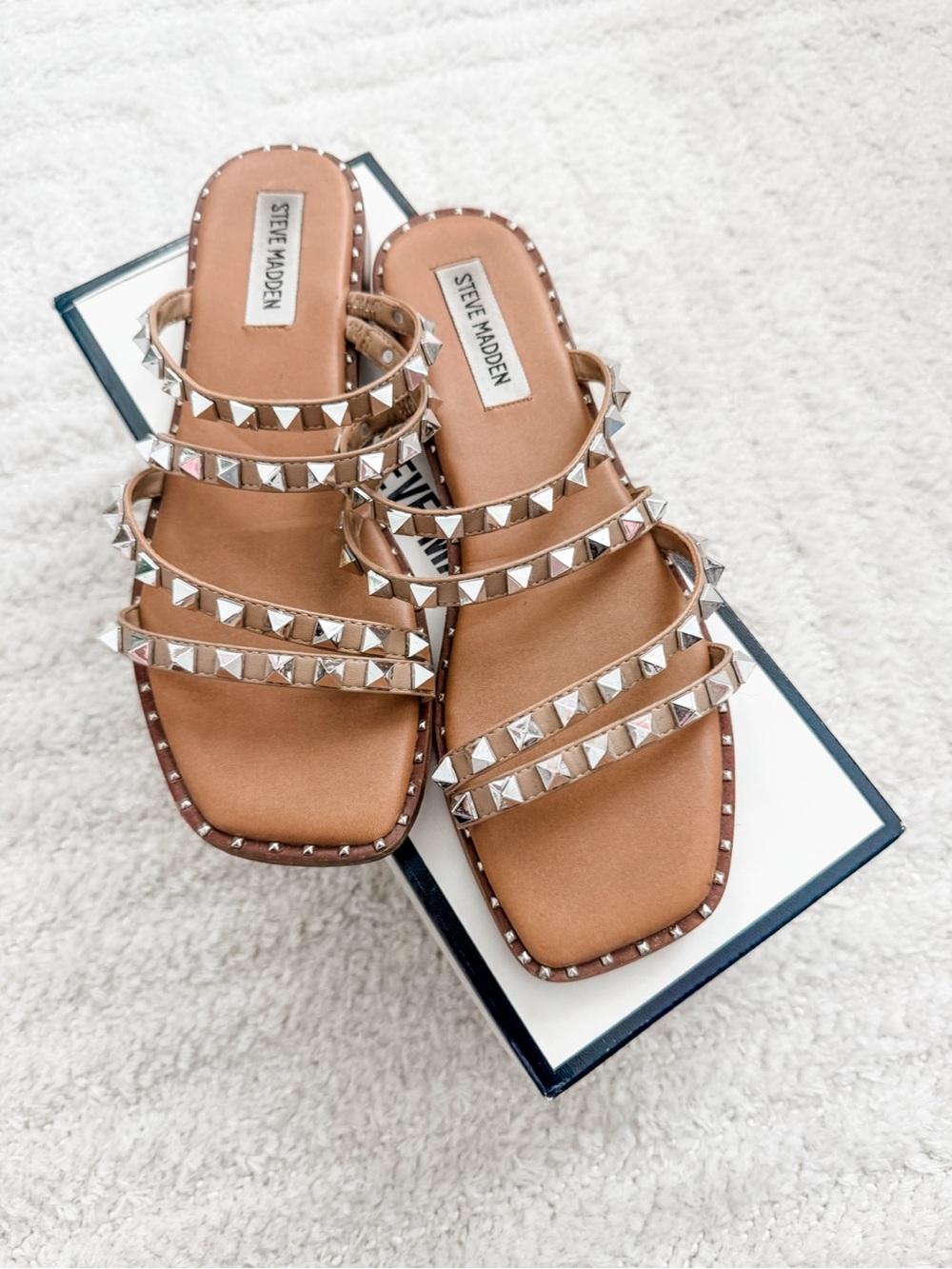 Steve Madden Skyler Silver Stud Sandals - Women’s Size 8
